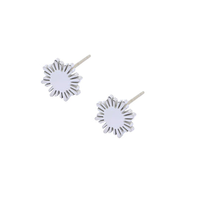 Dainty Minimalist Philippine Sun Stud Earrings 6.5mm